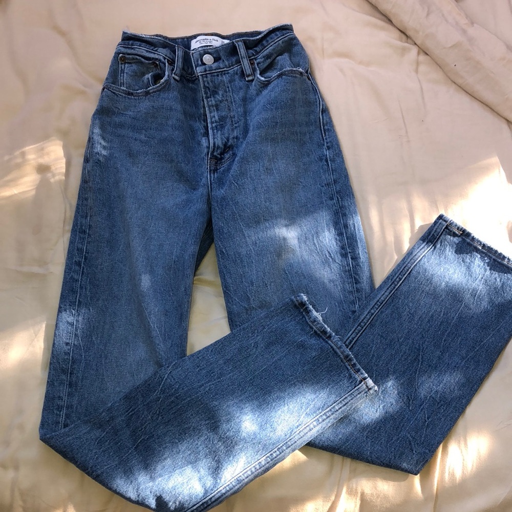 Abercrombie curve love jeans